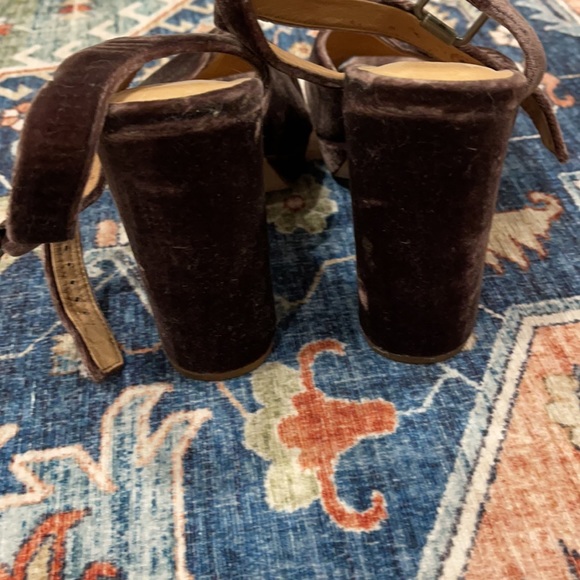 Madewell Vanessa Purple Velvet Heels - Picture 5 of 5